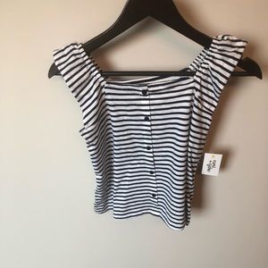 Sleeveless button front top